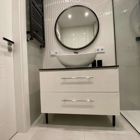 Apartment Nad Wisla Spacerem Do Centrum I Starego Miasta Warsaw