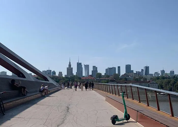 Perfect Location - Modern Riverside Warszawa